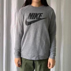 Nike sweatshirt